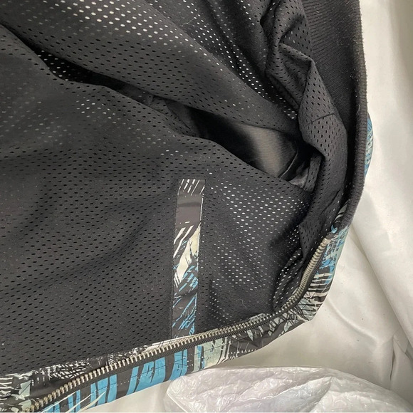 GUESS Venice Island Tropical Bomber Jacket sz LG - Picture 4 of 16